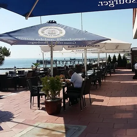 Strandhotel-2