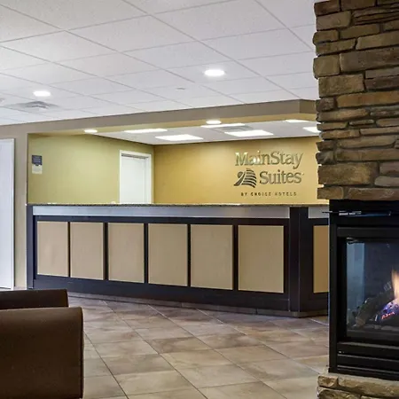 Mainstay Suites Bismarck-2