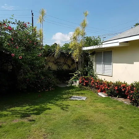 Kingston Cottage-2