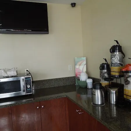 Quality Inn Woodside Queens-3