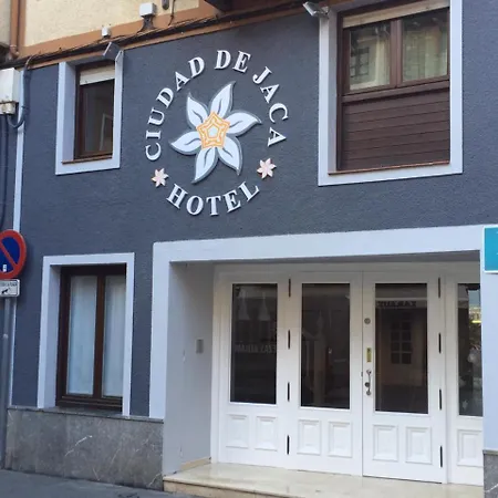 Ciudad de Jaca-2