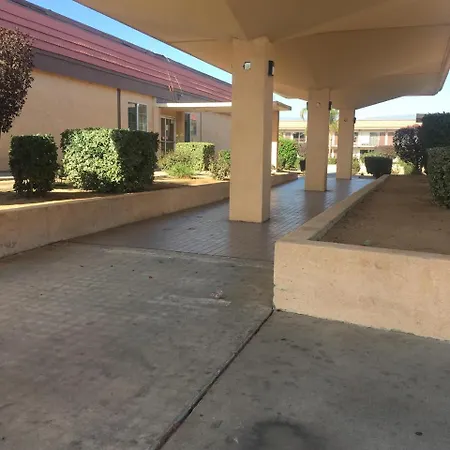 Budget Lodge San Bernardino-3