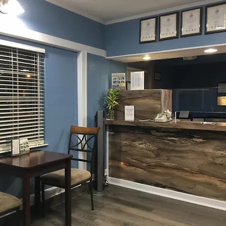 Americas Best Value Inn Ozona-3