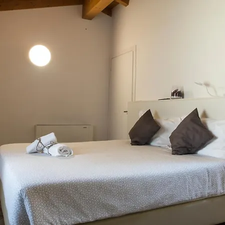 Bhl Boutique Rooms Legnano-3