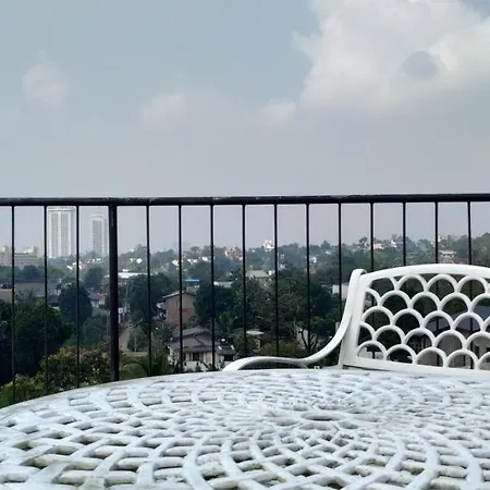 Colombo Hotel By Colombo Village-2