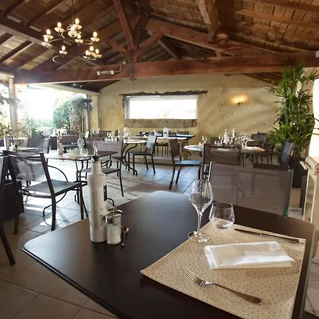 Logis Auberge Côté Jardin-2