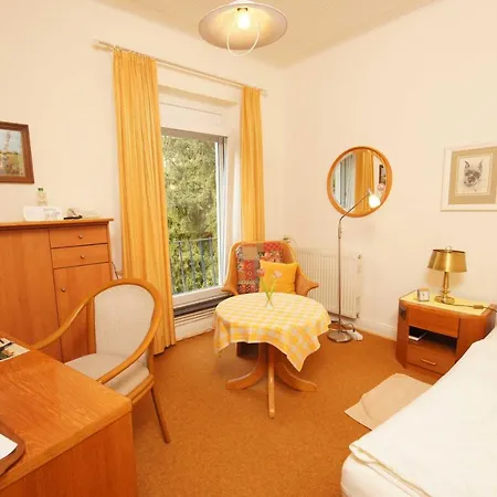 Haus Am Hang Pension Garni-2