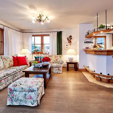 Hotel Föhrenhof Garni-2