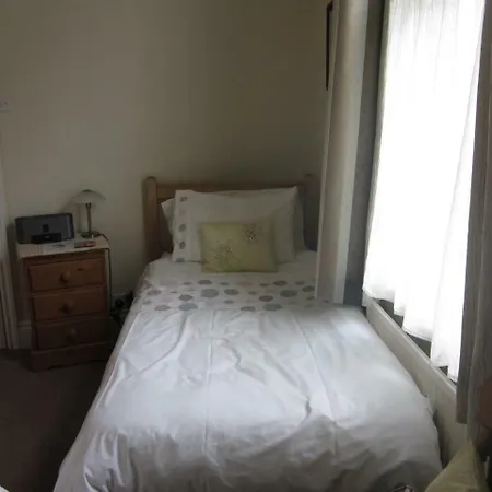 Bowen House-3