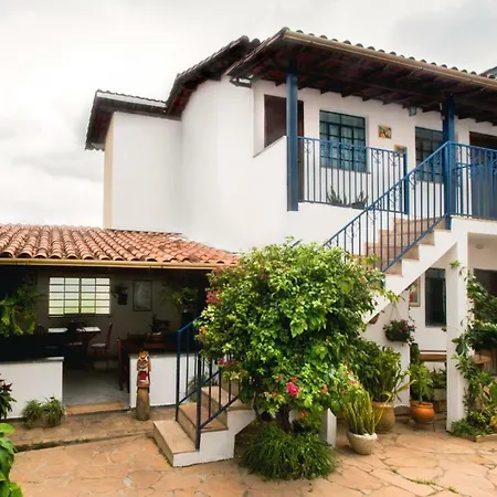 Pousada Casa da Cintia-3