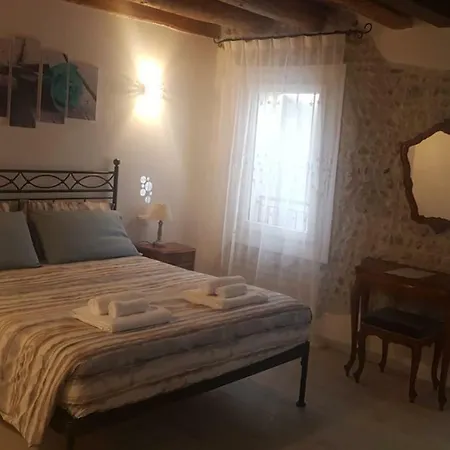 La Corte di Rosa-2