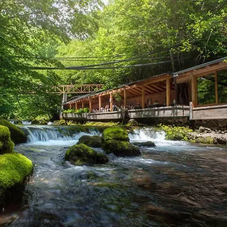 Resort Ujevara E Drinit-2
