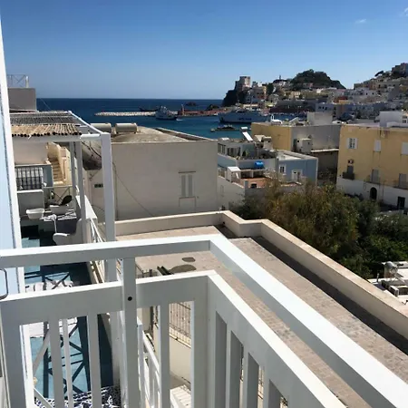 VisitPonza - Palazzetto Azzurro-3