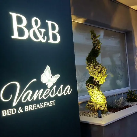 B&B Vanessa-3