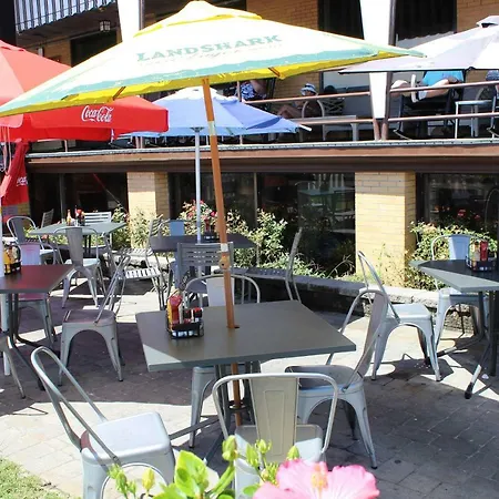 Beach Plaza Hotel-2