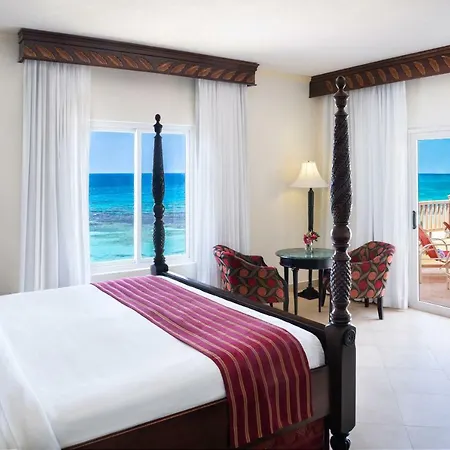 Jewel Runaway Bay Beach Resort & Waterpark-3