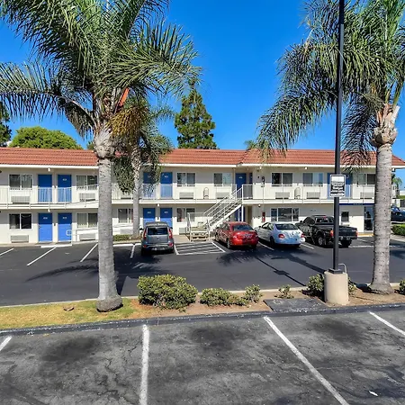 Motel 6-Long Beach, Ca - Los Angeles-2
