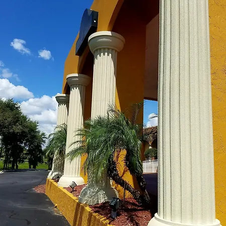 Days Inn & Suites By Wyndham Clermont-3