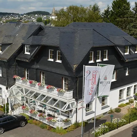Hotel Zum Kreuzberg-3