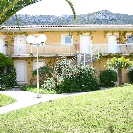 Appart'Hotel Residella Aubagne Gemenos-2