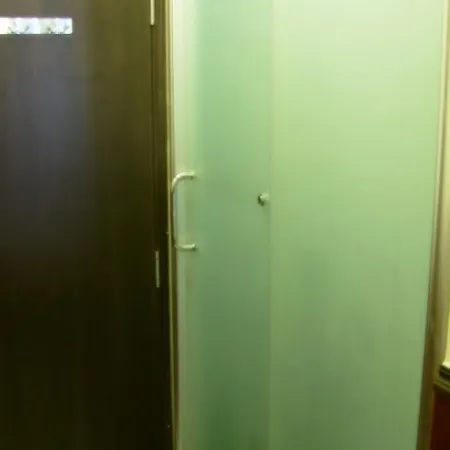 Oriental Pearl Budget Hotel-3