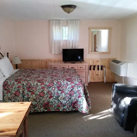 Riverbend Lodging-3