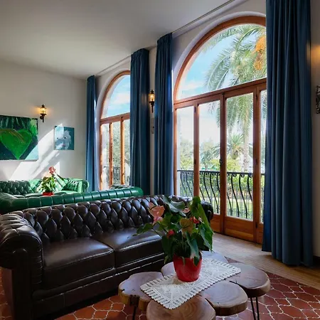Grand Hotel Excelsior-2