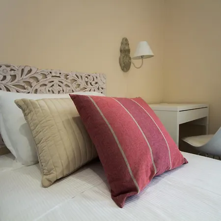 Emily Rooms-2