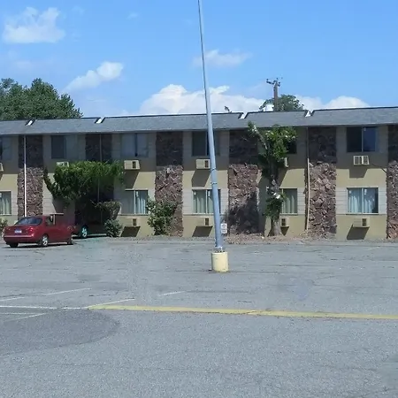 Loyalty Inn-2