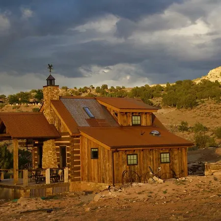 Canyon Of The Ancients Guest Ranch-3