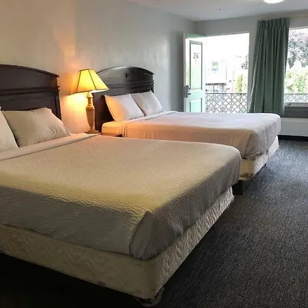 Portland Super Value Inn-3