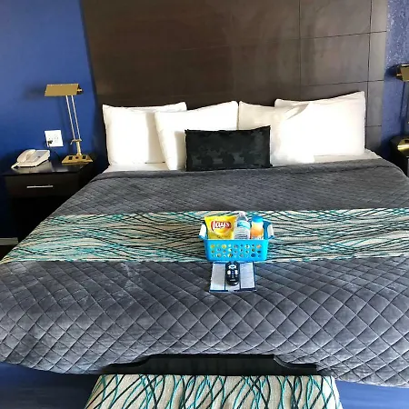 Budget Inn & Suites-3
