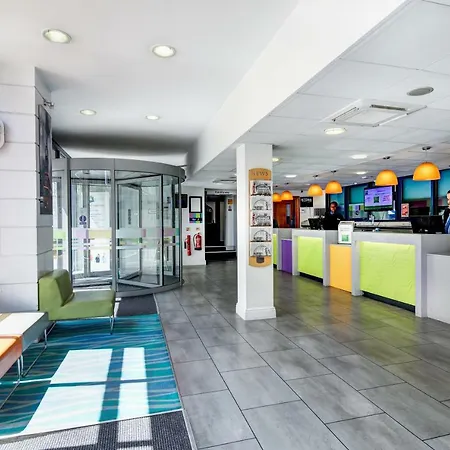 Ibis Styles London Excel-3