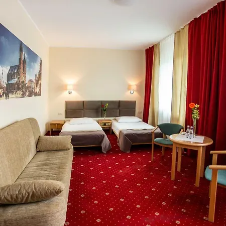 Hotel Orient-2