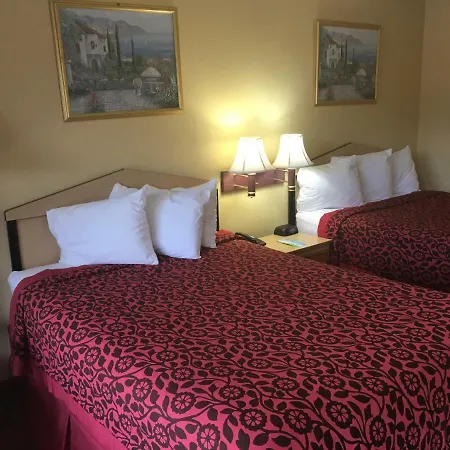 Days Inn By Wyndham Yazoo City-3