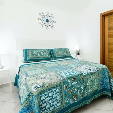 Tropicana Suites Deluxe Beach Club & Pool-3