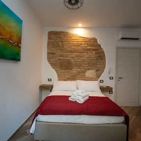 AL 54 Accommodation-2