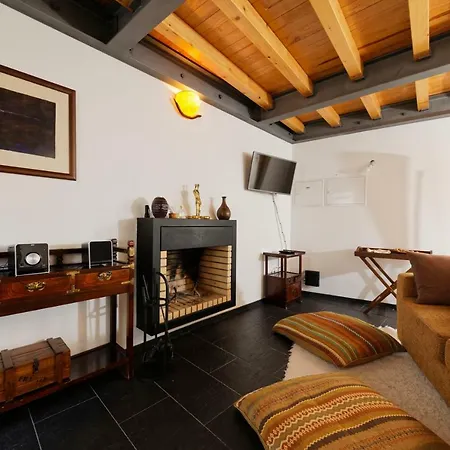 Antiga Casa Do Boi-3