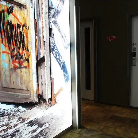 Boxhotel Goettingen-3