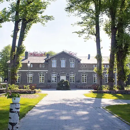 Herrenhaus Gut Neuruppersdorf-3