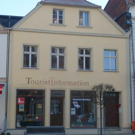 Pension&Ferienwohnung Zum Schmuckgiebel-3