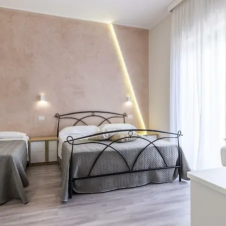Viamonti Hotel-2