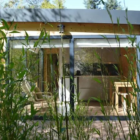 Bamboo Guest House-2