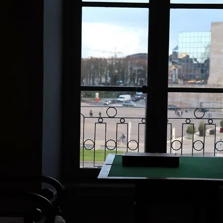 Le Doyenne - Entree Autonome - Hypercentre-2