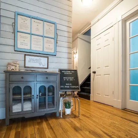 Wyman Bed & Breakfast-2