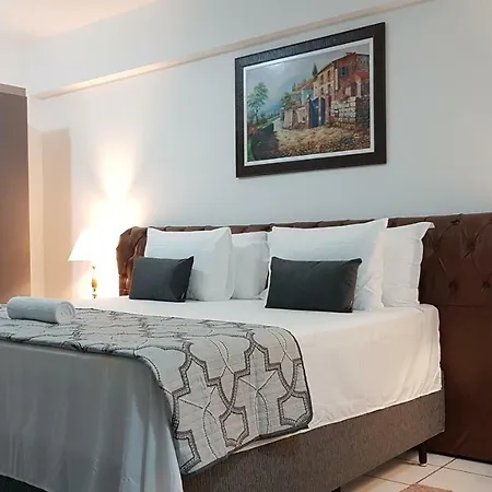 B & A Suites Inn Hotel - Quarto Luxo Gold-3
