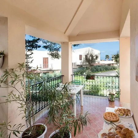 B&B Villa Il Carrubo-2