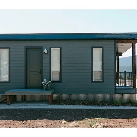 Terra Nova Cabins-3