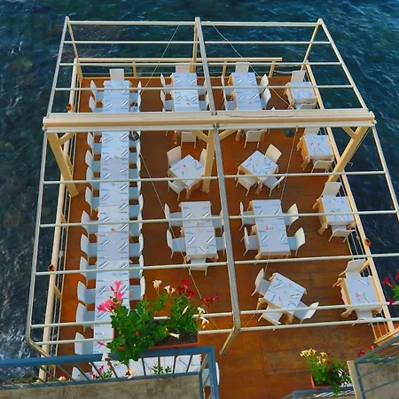 Il Casato Deluxe Rooms-3