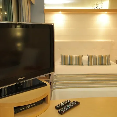 Promenade Paradiso All Suites-2
